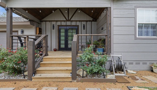 NEW! Modern Farmhouse 3BR Tulsa Oasis