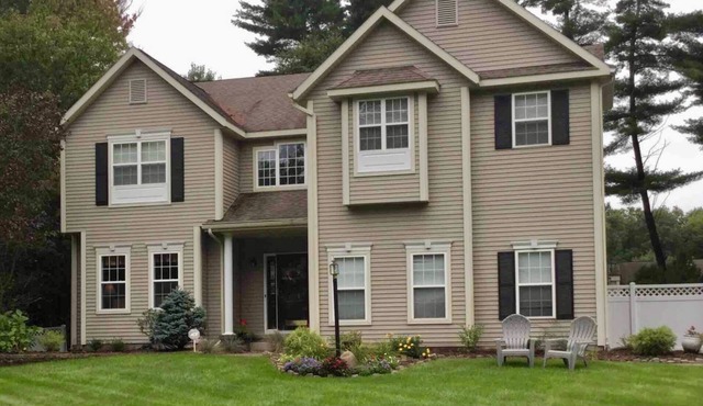 New Saratoga Springs Rental Retreat with Large Heated Pool