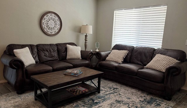 Newly remodel home 2BD/2BATH, 15min to dwtn Tulsa.