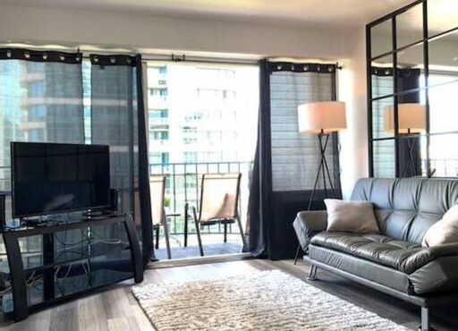 NEWLY Remodeled 2 BDRM Queen