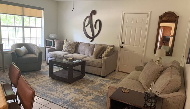 Next to Texas A&M,Bringle Lake, Park,Hike,Bike,Golf Ranch, 7 min to Hospital