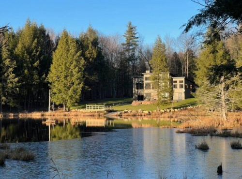 Norwegian Woods - Private Waterfront,66 Acres!