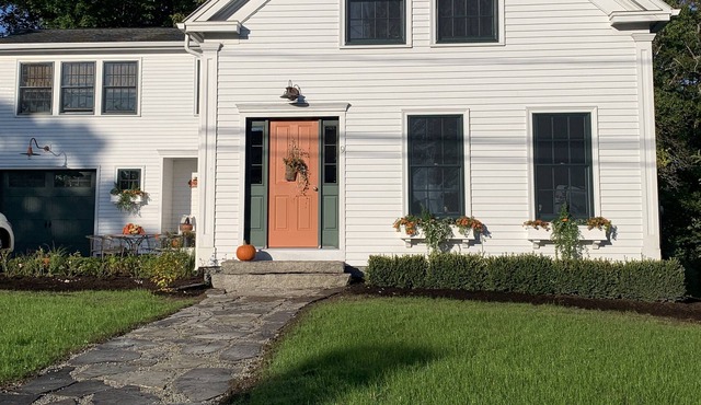 “Ocean Breezes”, a charming 1860’s New England Cottage.
