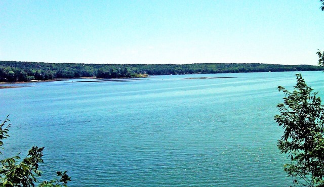 On Top of the Sea North Harpswell House
