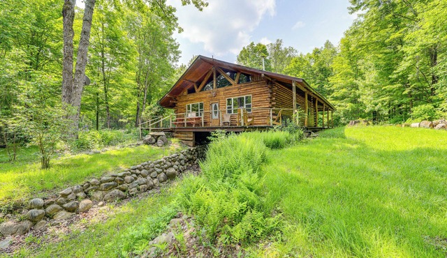 Oswegatchie River Cabin w/Kayaks + Fire Pit!
