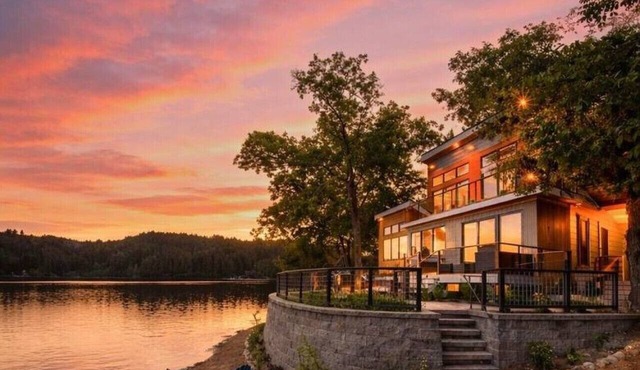 Paradise on Pequawket | Lakefront | Hot Tub | New