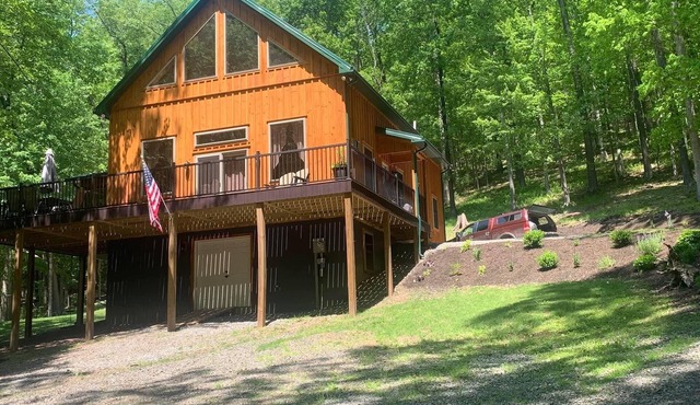 Peaceful, family friendly retreat Cabin in Pine Creek Valley near Rail Trail