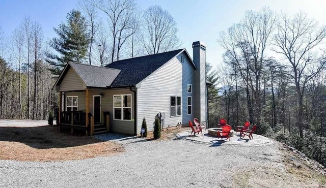 Peaceful Pines Retreat