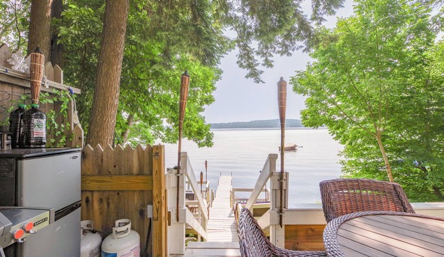 Perfect getaway on the lake!