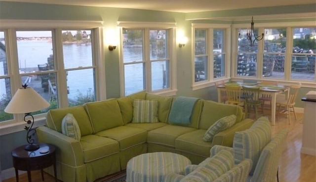 Perfect Oceanfront 4 Bdrm, Car charger, ADA Accessible with Beautiful Views