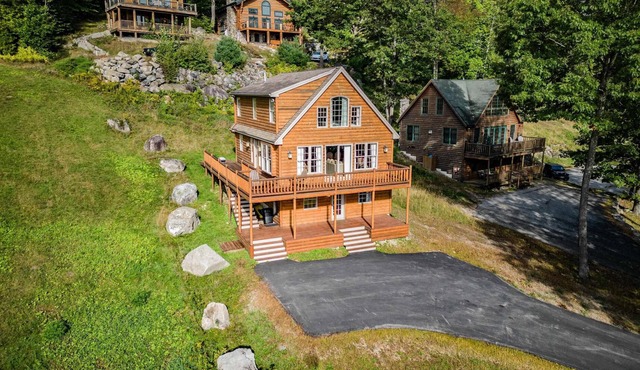 Pleasant Mt Log Cabin, Near Lakes & Boat Launches