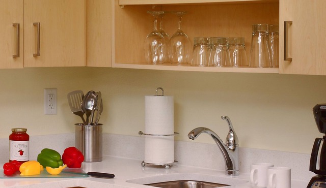 Pleasant Stay, Convenient Location! Free Parking, Pet-friendly Property