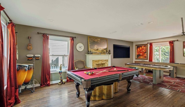 Poolside Funhouse with Arcade, Billiard, Poker