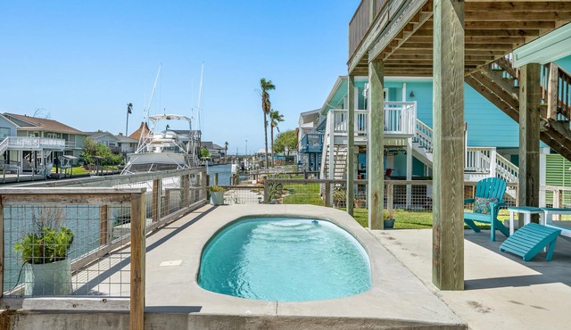 Port Royal Dream | Canal Front + Pool