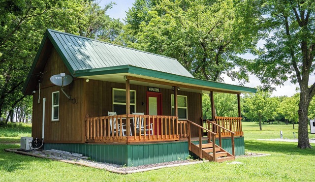 Private Cabin by Pond - 5 Mins from Wolf Creek Boat Ramps