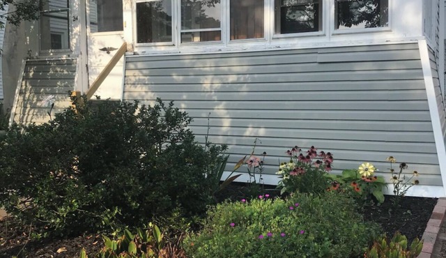 Quaint 2-bedroom house wanting your TLC in charming Hammondsport