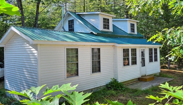 Quaint, Rustic, Quiet Retreat