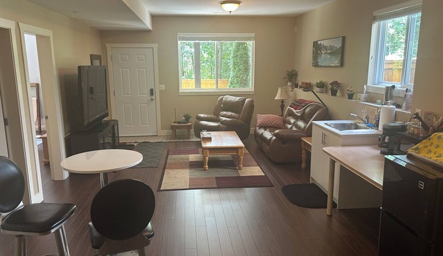 Quiet Private suite in a forest setting w/Parking | Great Value, near Vancouver.