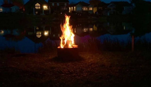 Quiet Riverfront , Pet friendly in Casselman