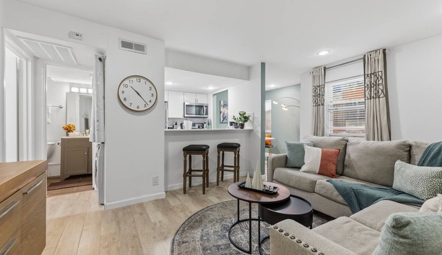 Quiet & Walkable - Stylish Condo With Local Vibe