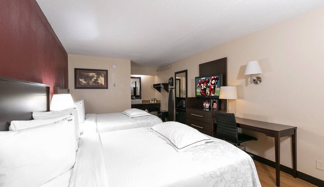 Red Roof Inn PLUS+ University at Buffalo - Amherst