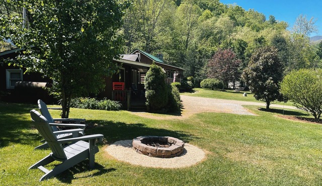 Relaxing country cabin near the Blue Ridge Parkway