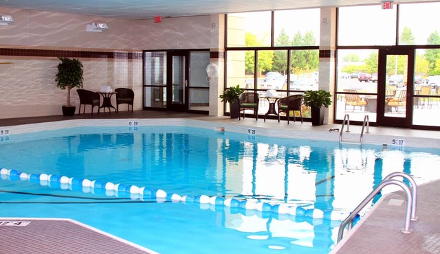 Relaxing Retreat! Studio Suite in Liverpool | Fitness Center + Free Breakfast