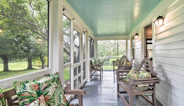 Restored 1930s Cottage on 1 Acre w/Fire Pit
