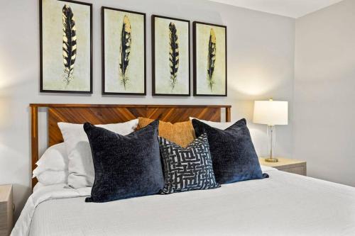 Rochester Gem: 3BR Near All!
