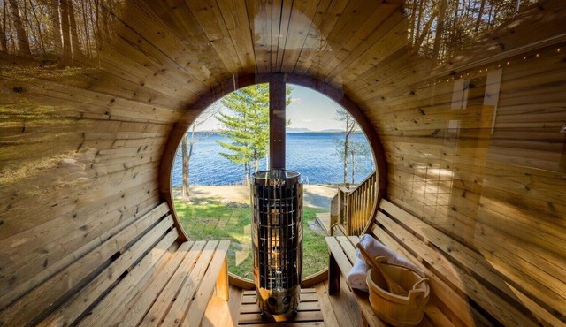 Rockwood Hills · Lake House: Private Dock, Sauna, Pets and Kayaks