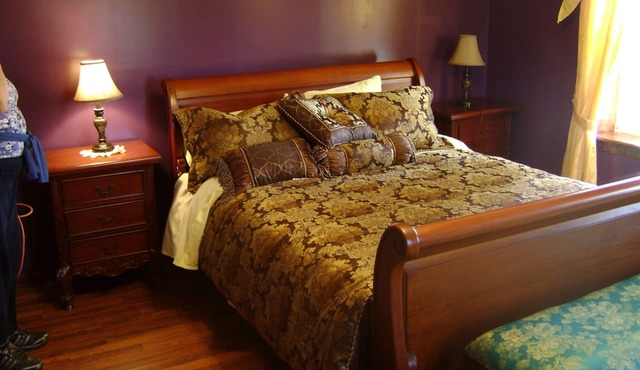 Room #5 We are only 30 min. away from "BASEBALL HALL OF FAME" in Coopers Town