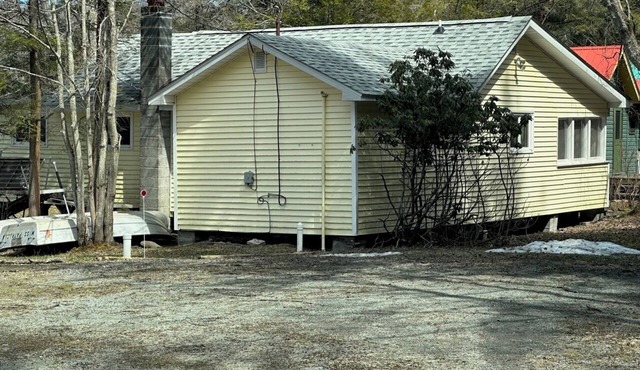 Rustic lake front cabin in Starrucca, PA
