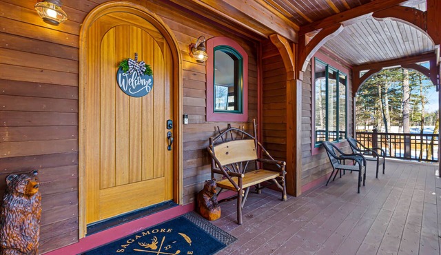 Sagamore Golf House w/ Dockspace & Hot Tub