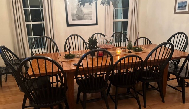 Saratoga track rental- 6 bedroom