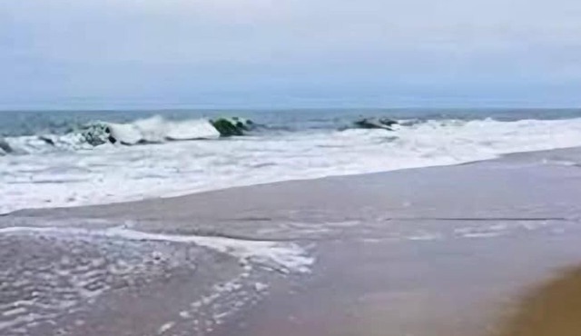 "Seas the Stay" Spacious 5-bedroom house, Great location, with WiFi, Gym. Pool,