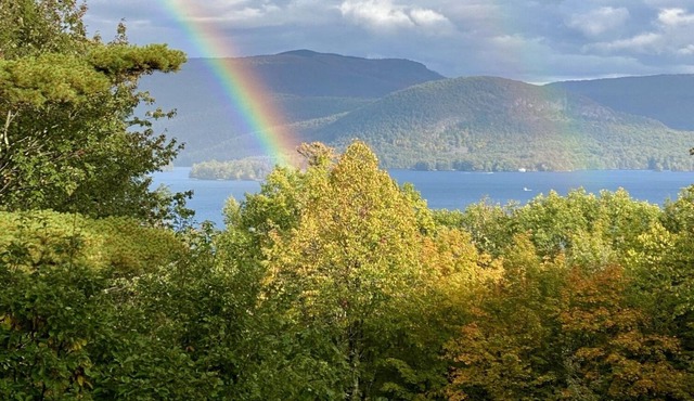 Secluded Bolton Cabin – Private Dock & Majestic Lake Views