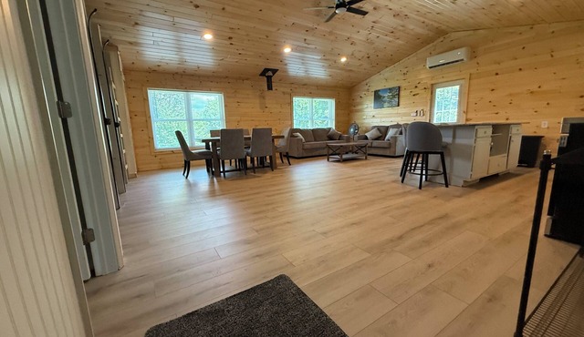 Secluded Cabin Retreat - Direct ATV & Snowmobile Trail Access VERY PRIVATE