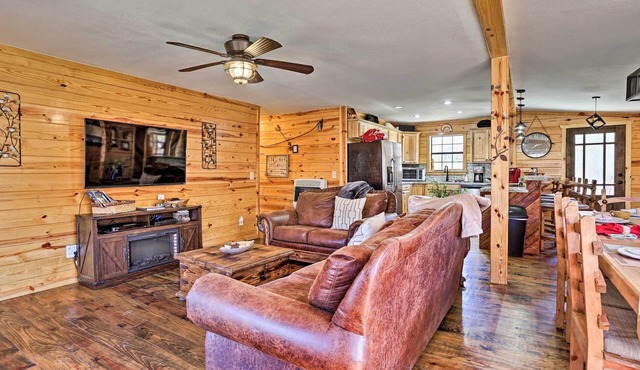 Serene Cabins w/Decks & 8 Acres on Kiamichi River