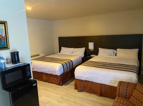 Silver Maple Motel