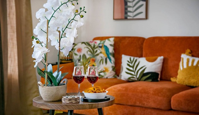 Sip & Stay at Bliss of Burdett on East Seneca Wine Trail w Hot Tub/Barbecue