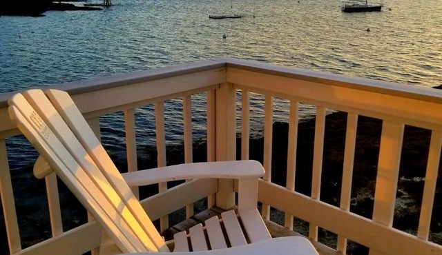 Smuggler's Cove Inn