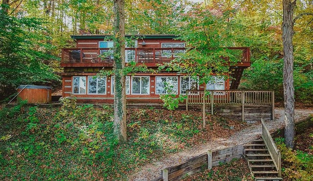 Soaring Eagle Cabin