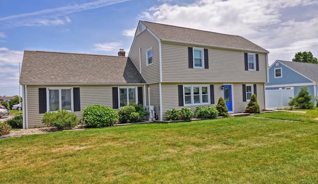 Sorry 2024 Is Sold Out, Great House, Moms Love It, Free 24/7 Beach Parking