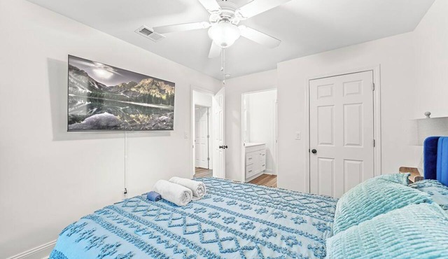 Spacious 4BR/3.5BA Athens Home— Near UGA & Downtown