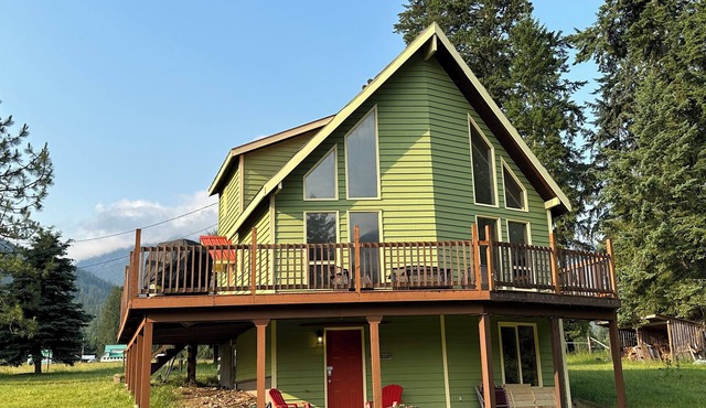 Spacious and comfortable home nestled in the mountains by Kootenay Lake