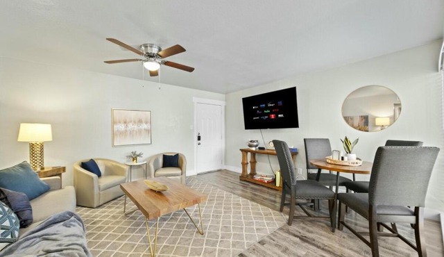 Spacious and Stylish Apartment right near ATT Stadium