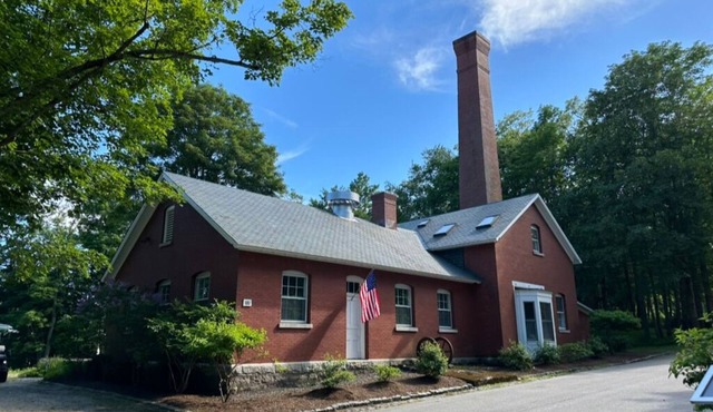 Spacious Historic Home on Diamond Cove