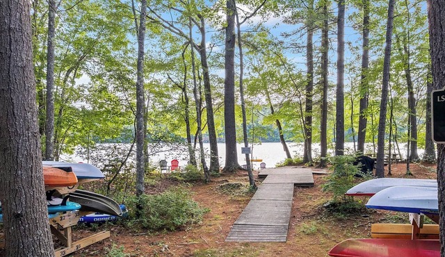 Spacious Naples Retreat Near Sebago
