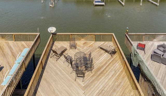Spacious Waterfront Retreat | Balcony, Huge Deck & Views