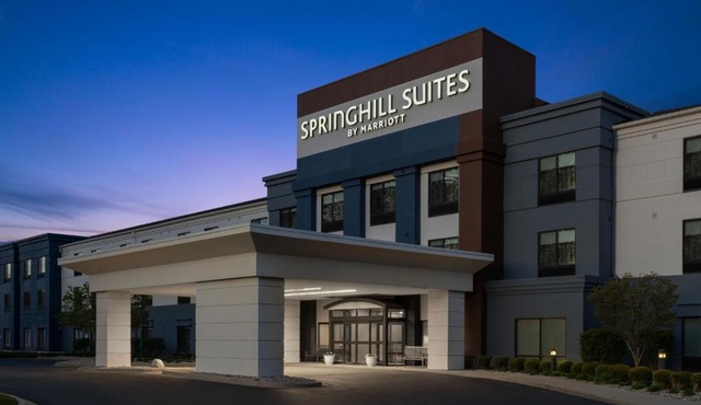 SpringHill Suites by Marriott Grand Rapids Airport Southeast